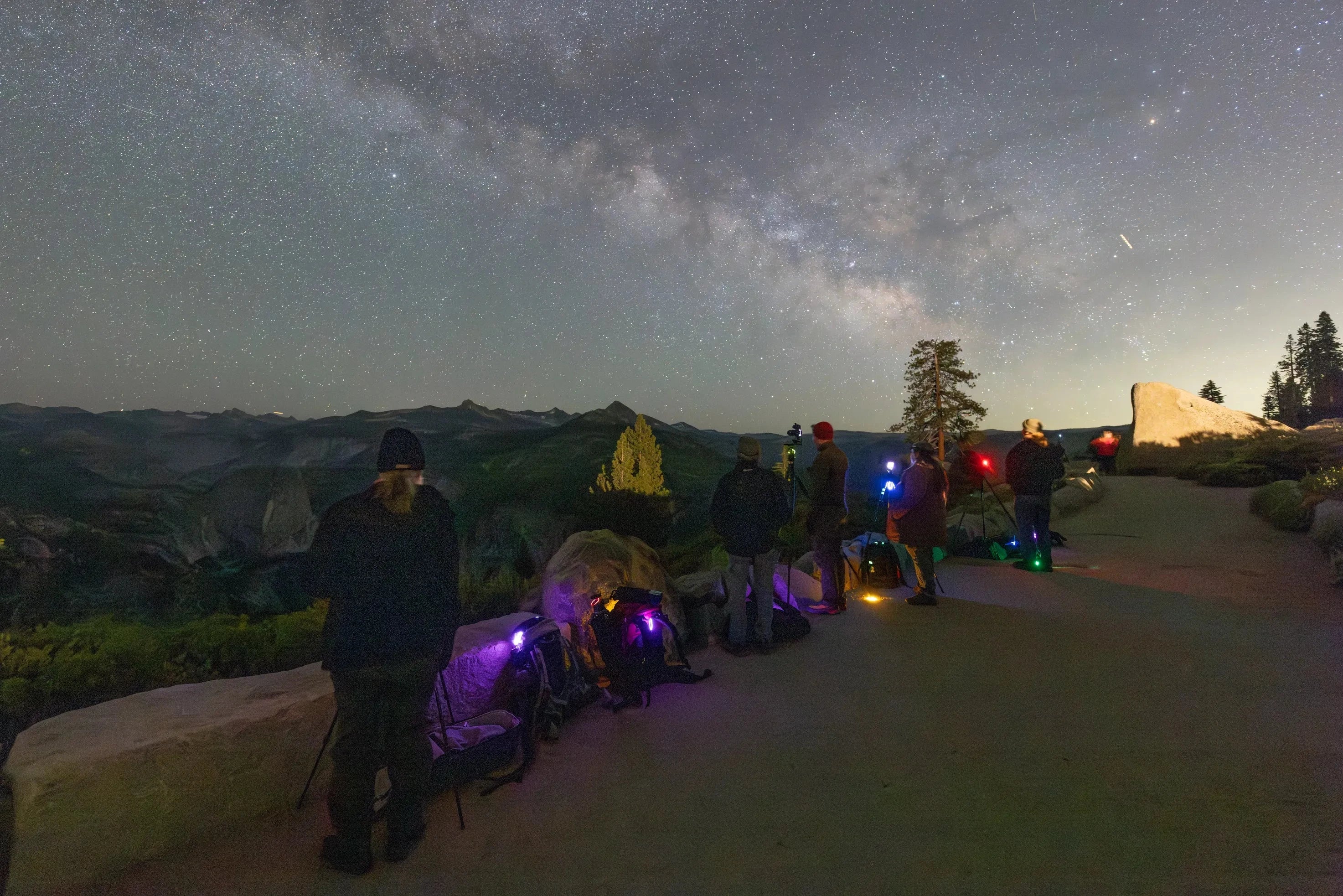 From Milky Way to Star Trails: Photographing Nightscapes in Yosemite - Image 4