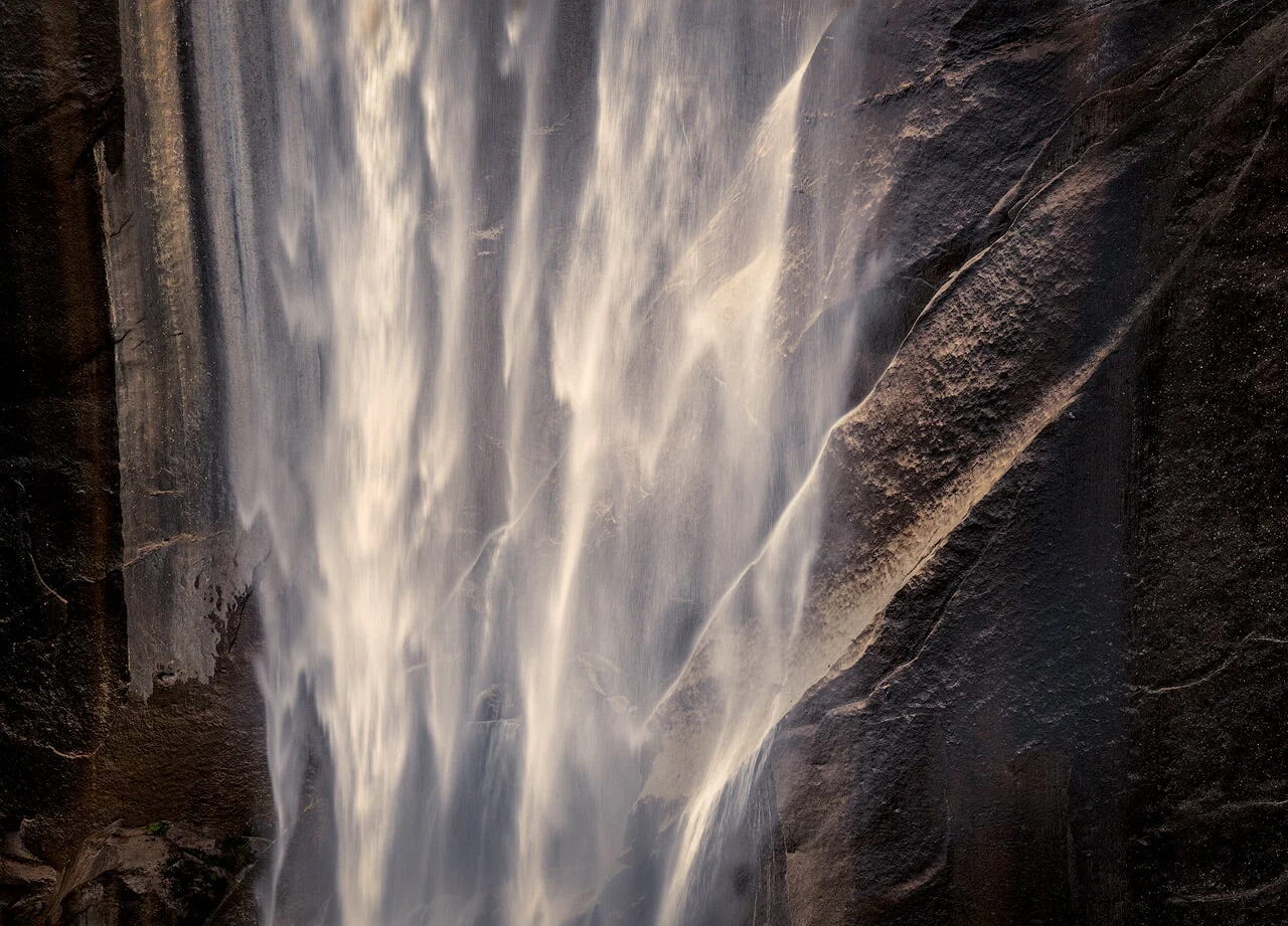 The Gracefulness of Light
